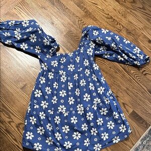 Billabong Dress with Blue and White Floral Design